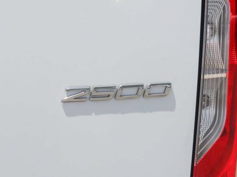 Used 2020 Mercedes-Benz Sprinter 2500 image 43