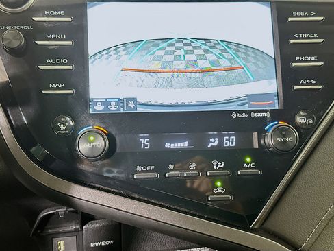 Used 2020 Toyota Camry XSE FWD image 25