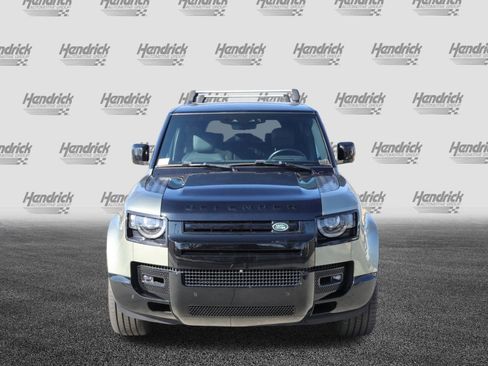 Used 2023 Land Rover Defender 90 X image 3