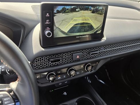 Used 2026 Honda HR-V Sport image 21