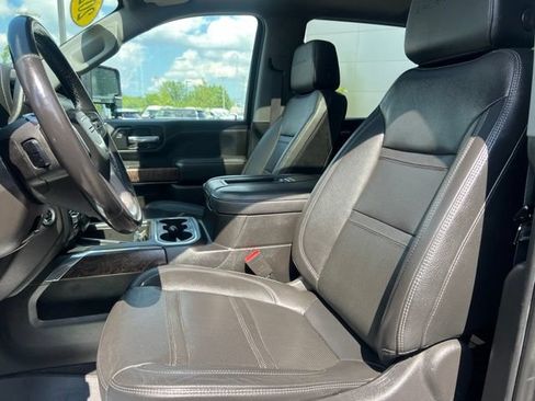 Used 2022 GMC Sierra 3500 Denali w/ Denali Ultimate Package AWD/4WD image 22