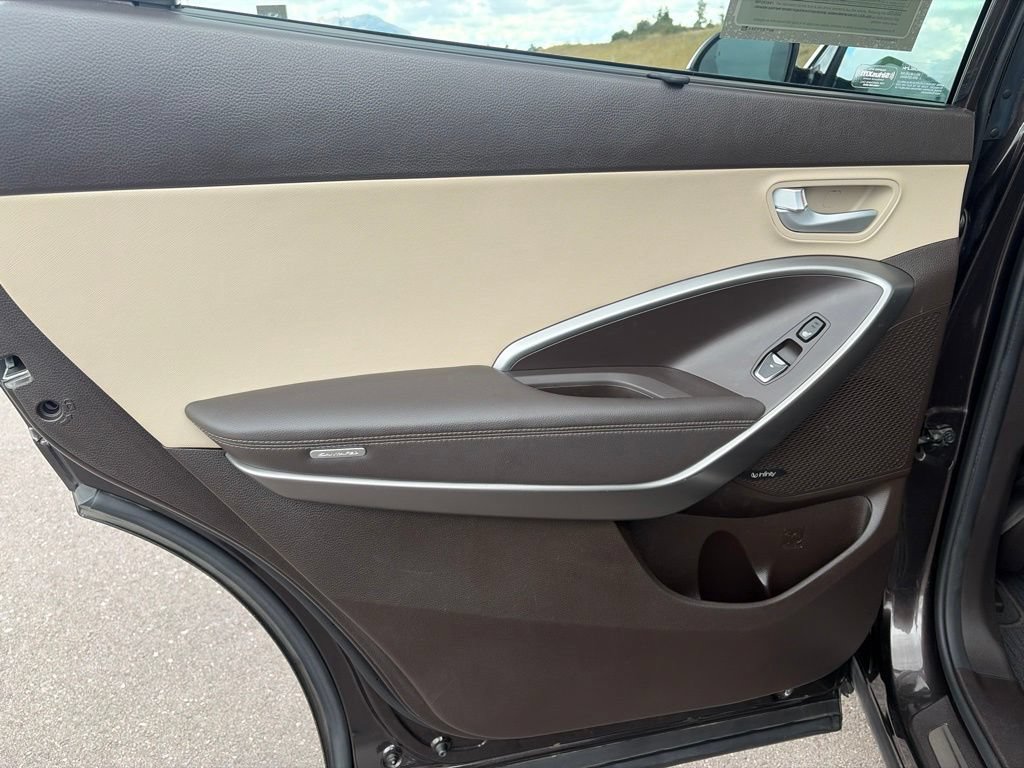 Used 2018 Hyundai Santa Fe FWD image 13