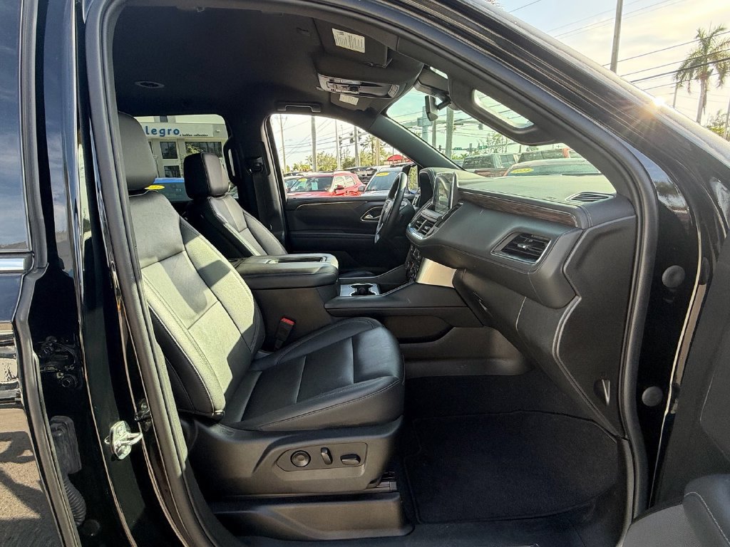 Used 2022 Chevrolet Tahoe LT w/ Luxury Package RWD image 20