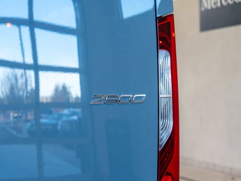 New 2025 Mercedes-Benz Sprinter 2500 image 23