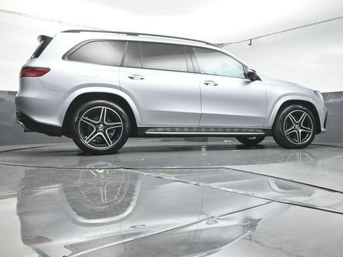 Used 2026 Mercedes-Benz GLS 450 4MATIC image 41