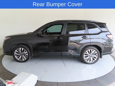 Used 2026 Subaru Forester Touring AWD/4WD image 9