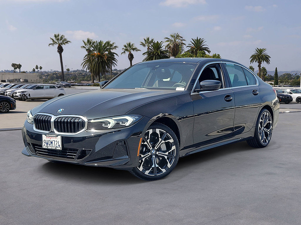 Used 2026 BMW 330i xDrive Sedan w/ Convenience Package AWD/4WD image 1