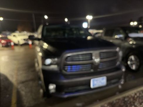 Used 2015 RAM 1500 Sport w/ Remote Start & Security Group image 9