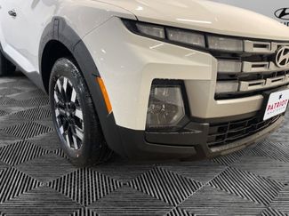 New 2026 Hyundai Santa Cruz SE video 2