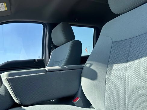 Used 2012 Ford F150 XLT w/ XLT Chrome Pkg RWD image 25