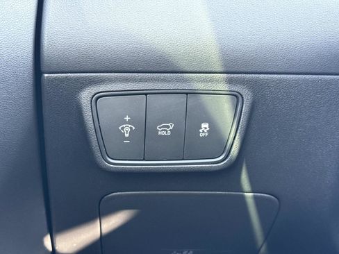 Used 2022 Hyundai Tucson Limited image 13