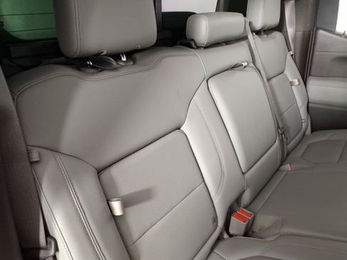 Used 2020 Chevrolet Silverado 1500 LTZ AWD/4WD image 12