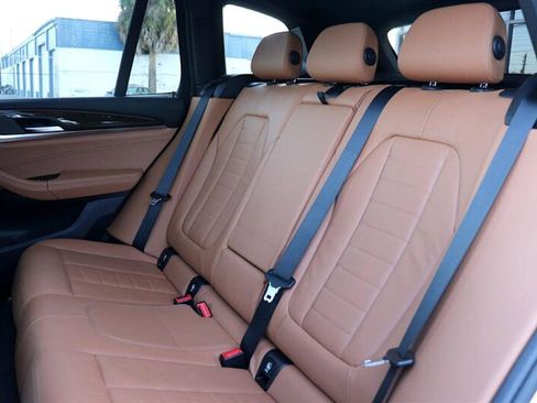 Used 2019 BMW X3 xDrive30i w/ Premium Package image 17