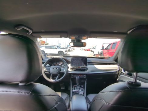 Used 2024 Jeep Compass Limited AWD/4WD image 13