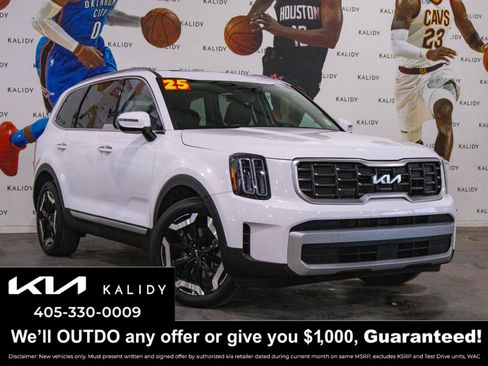 Used 2025 Kia Telluride S image 1