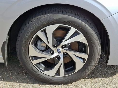 Used 2023 Subaru Legacy Premium image 8