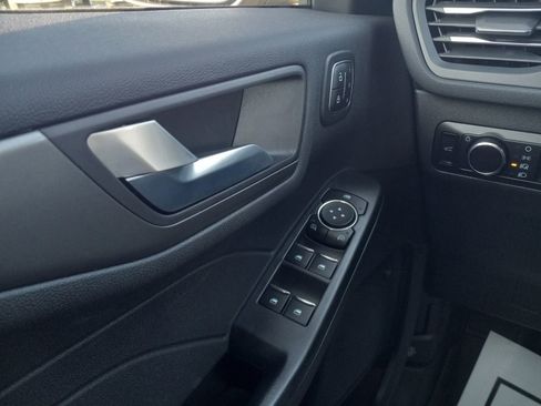 Used 2023 Ford Escape Active w/ Tech Pack #2 AWD/4WD image 22