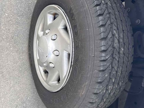 Used 2013 Ford E-150 and Econoline 150 w/ PWR Group RWD image 10