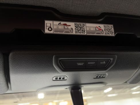 Used 2022 Jeep Wrangler Sport AWD/4WD image 22