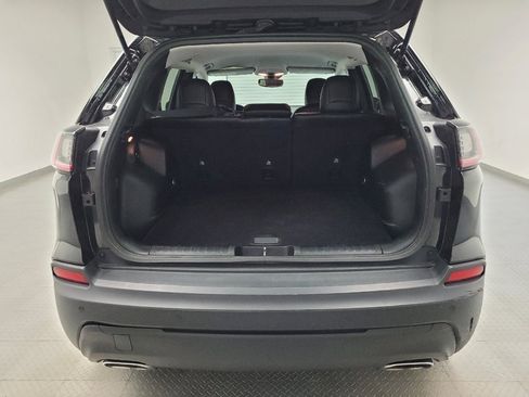 Used 2021 Jeep Cherokee Latitude Lux FWD image 29