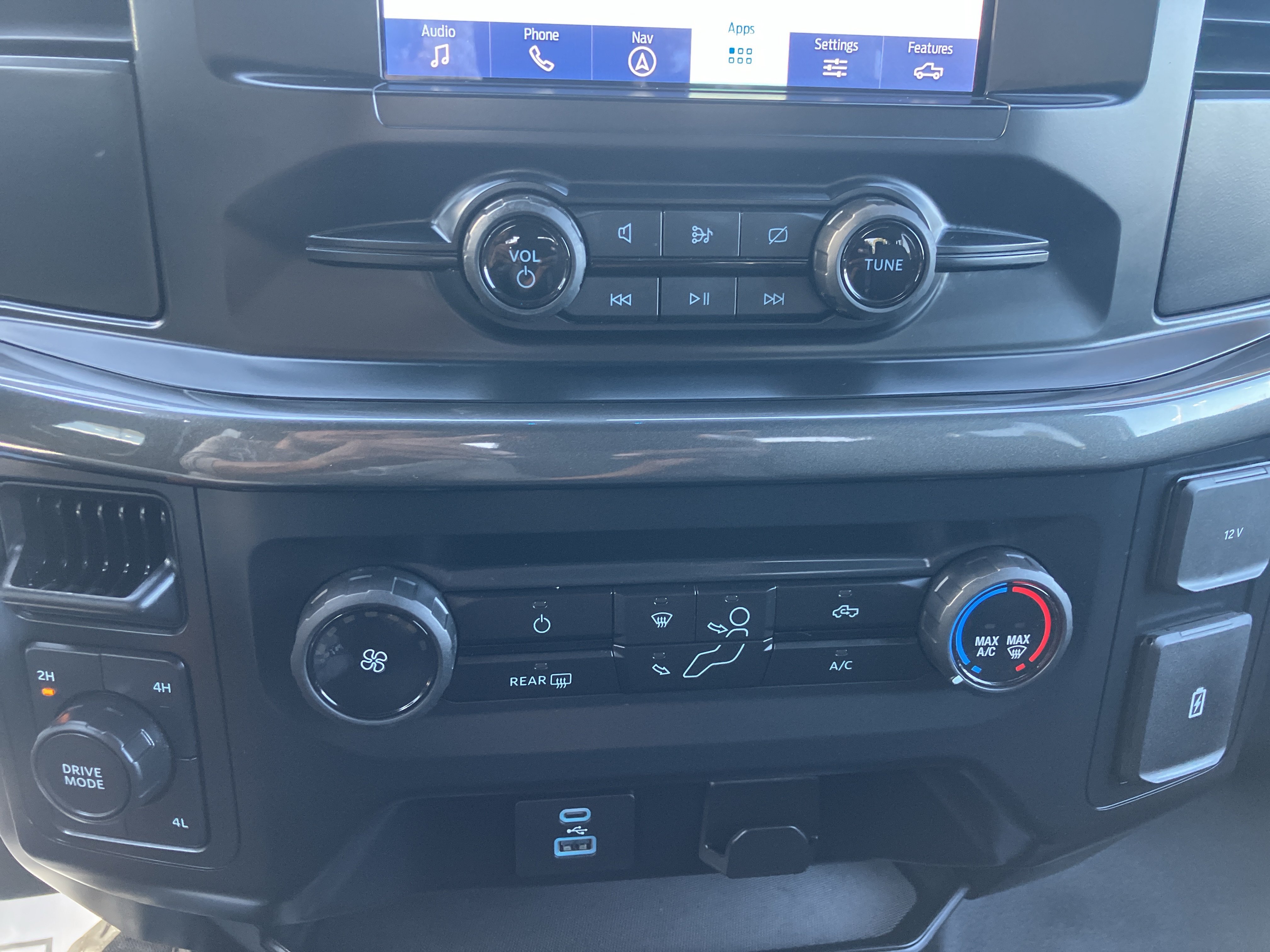 Used 2023 Ford F150 XL w/ STX Appearance Package AWD/4WD image 24