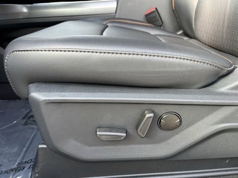 New 2025 Ford F250 Lariat w/ Lariat Ultimate Package image 12