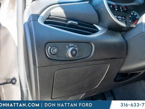 Used 2024 Chevrolet Malibu LT image 15