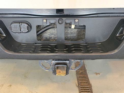 Used 2020 Toyota Tacoma TRD Sport AWD/4WD image 7