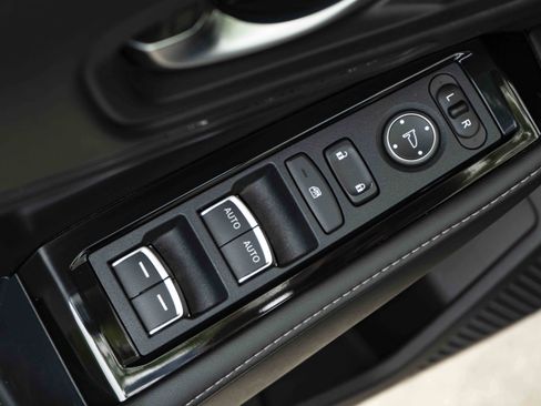Used 2024 Honda Accord Touring image 38