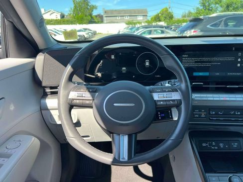 Certified 2024 Hyundai Kona SEL w/ Convenience Package FWD image 15