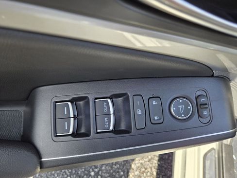 Used 2025 Acura Integra A-Spec FWD image 15