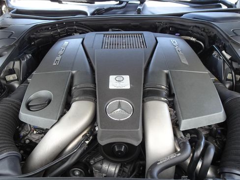 Used 2015 Mercedes-Benz S 63 AMG 4MATIC Coupe image 21