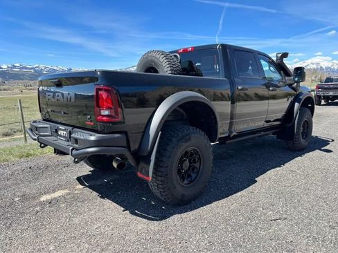 New 2025 RAM 2500 Big Horn AWD/4WD image 16
