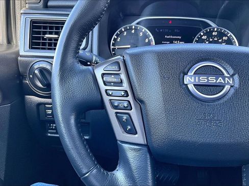 Used 2024 Nissan Titan SV w/ SV Bronze Edition Package RWD image 6