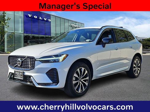 Certified 2024 Volvo XC60 B5 Core w/ Protection Package Premier image 3