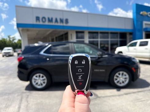 Used 2024 Chevrolet Equinox LT AWD/4WD image 22