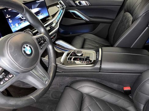 Used 2025 BMW X6 xDrive40i AWD/4WD image 19