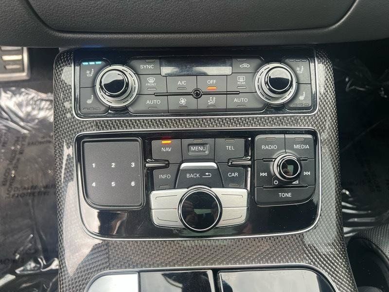Used 2016 Audi S8 Plus AWD/4WD image 18