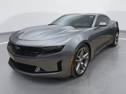Used 2019 Chevrolet Camaro LT w/ RS Package RWD image 8