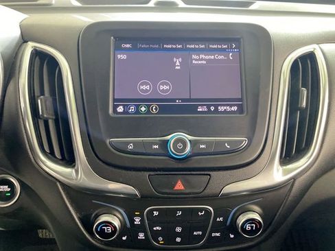 Used 2020 Chevrolet Equinox LT w/ Driver Convenience Package image 38