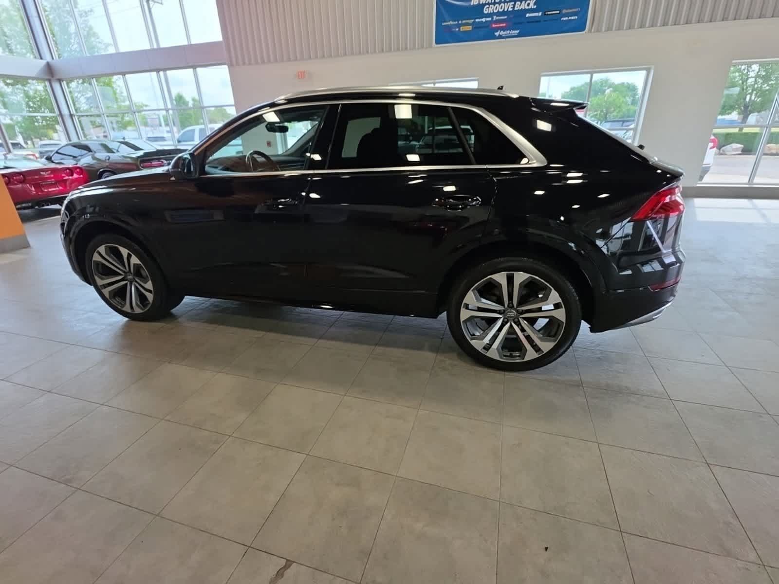 Used 2019 Audi Q8 Prestige AWD/4WD image 17
