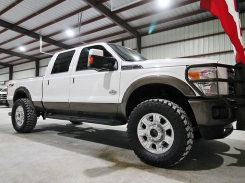 Used 2015 Ford F250 King Ranch w/ FX4 Off-Road Package image 16