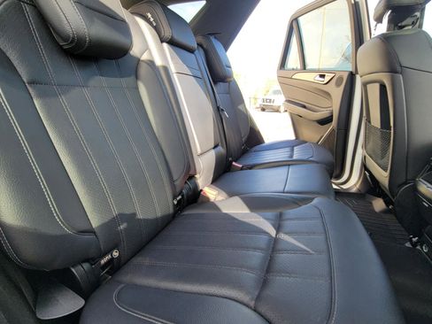 Used 2016 Mercedes-Benz GLE 350 4MATIC w/ Premium Package image 41