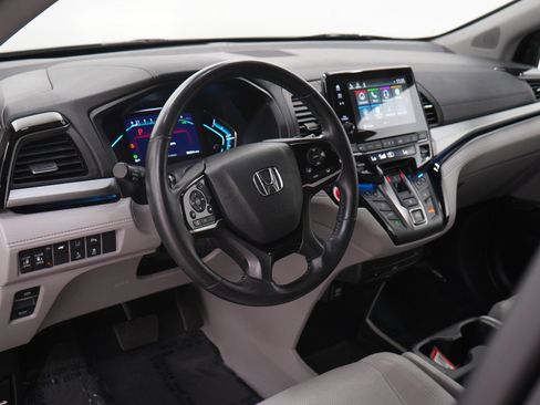 Used 2019 Honda Odyssey Elite image 26