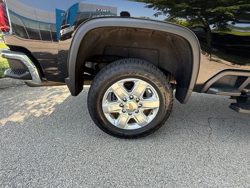 Used 2021 Chevrolet Silverado 2500 LTZ AWD/4WD image 37