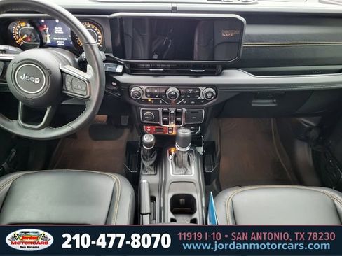 Used 2025 Jeep Wrangler Unlimited Rubicon 392 AWD/4WD image 15