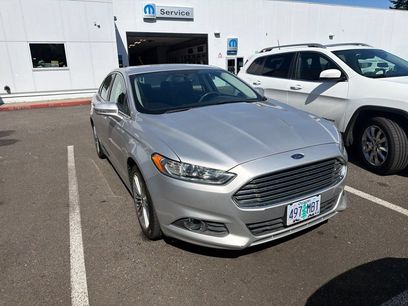 Used 2016 Ford Fusion SE w/ Equipment Group 202A