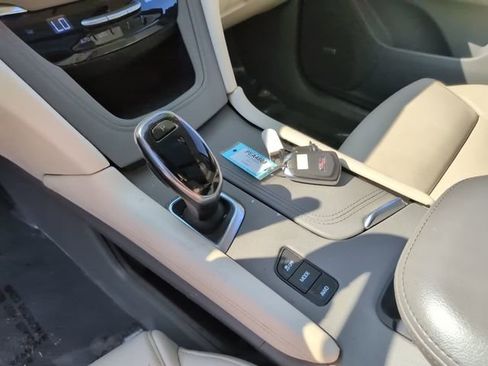 Used 2019 Cadillac XT5 Luxury image 28