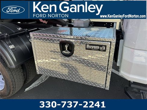 New 2025 Ford F550 XL image 27