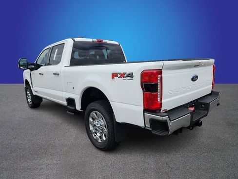New 2025 Ford F250 Lariat w/ Lariat Ultimate Package image 4